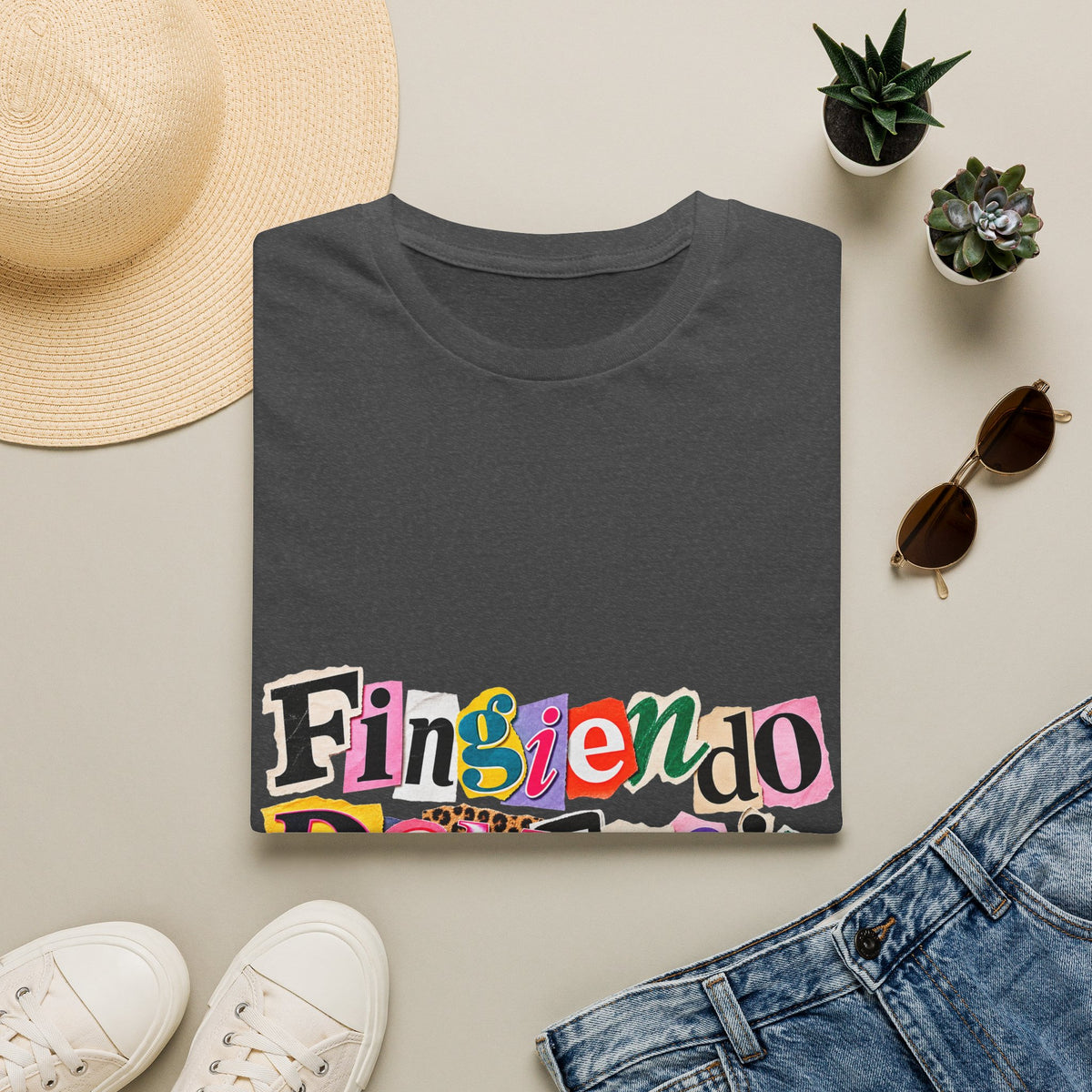'Fingiendo Demencia' Colorful Ransom-Style Graphic Tee