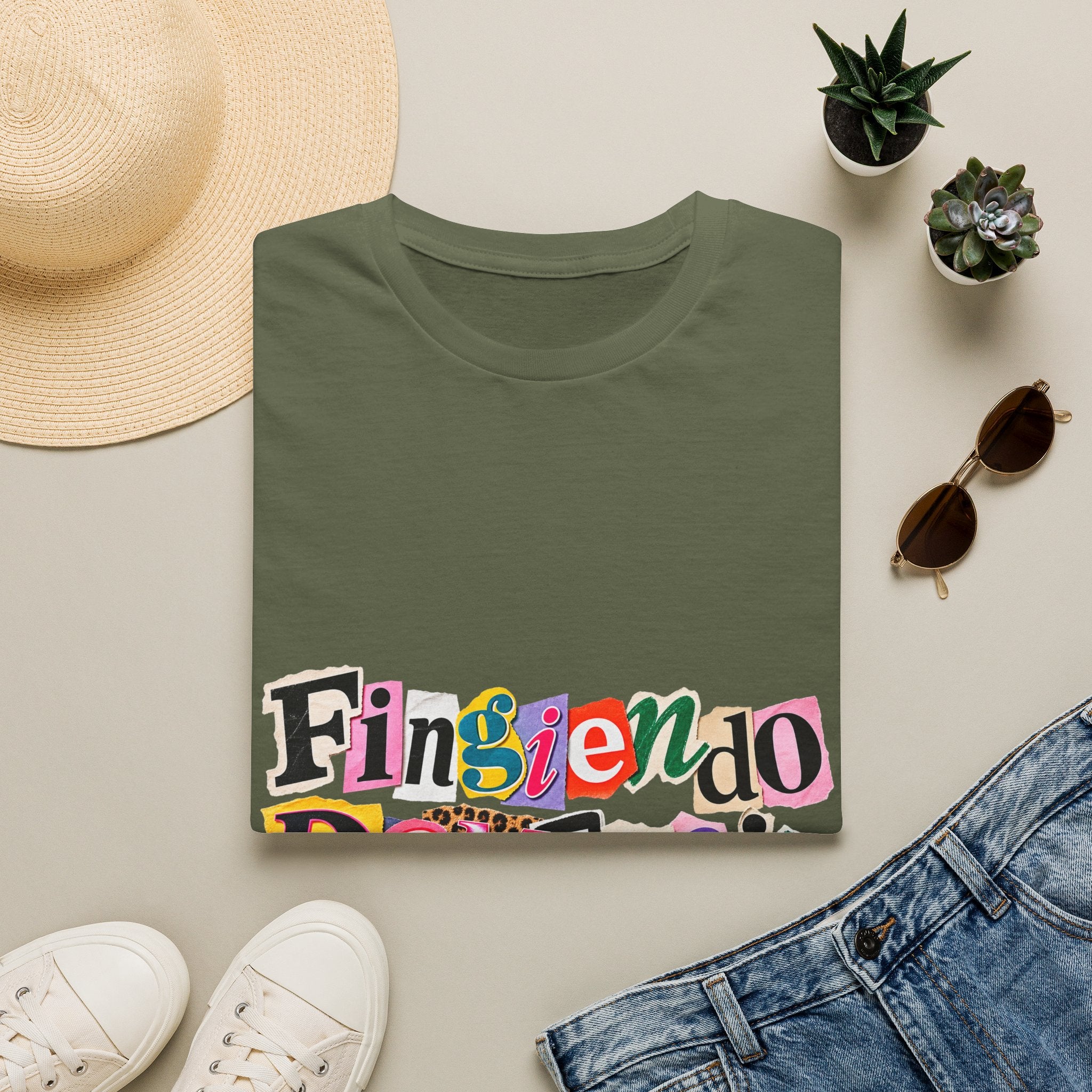 'Fingiendo Demencia' Colorful Ransom-Style Graphic Tee
